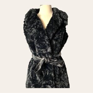 Trendology fur vest size L new